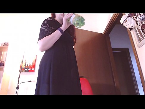 ❤️ Um escravo submisso que adora cuecas sujas e deliciosas é forçado a masturbar-se depois de ver este vídeo! ❤️ Porno vk em nós ❌❤