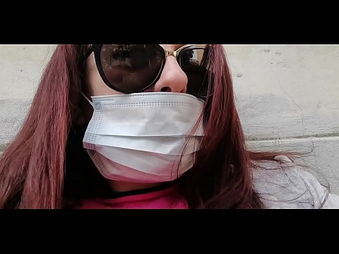 ❤️ Nicoletta vinga-se do seu vizinho e faz chichi na sua garagem (Especial Covid19 Quarentena Italiana) ❤️ Porno vk em nós ❌❤